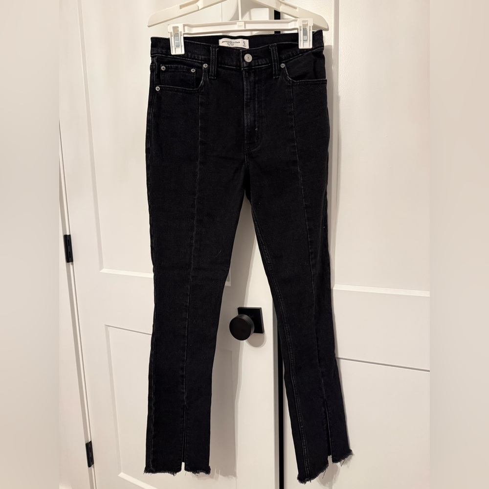 Abercrombie & Fitch Women's Black Skinny High Rise